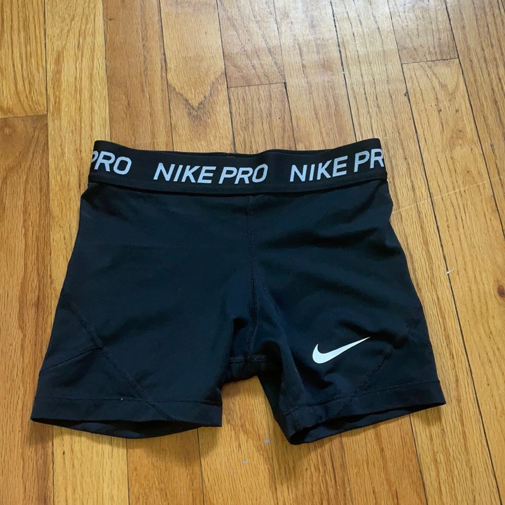 black nike pro spandex